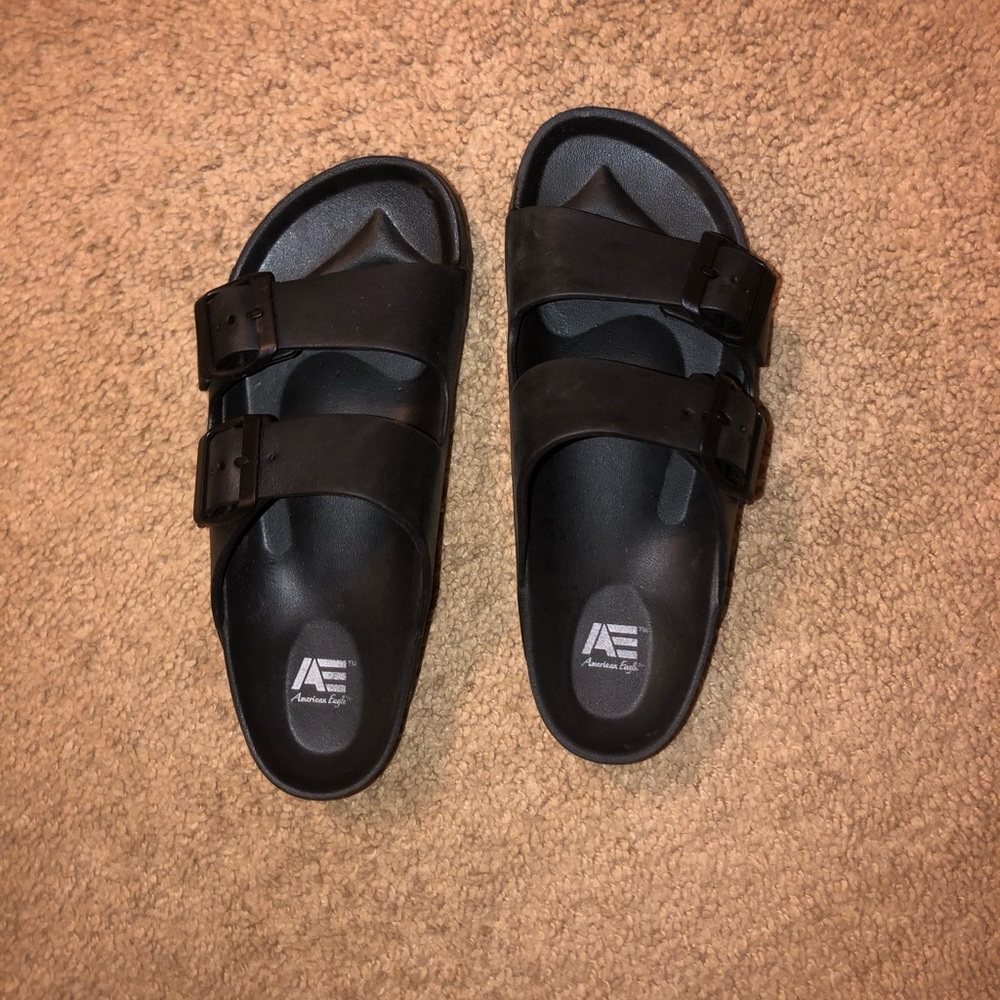 American eagle sandals